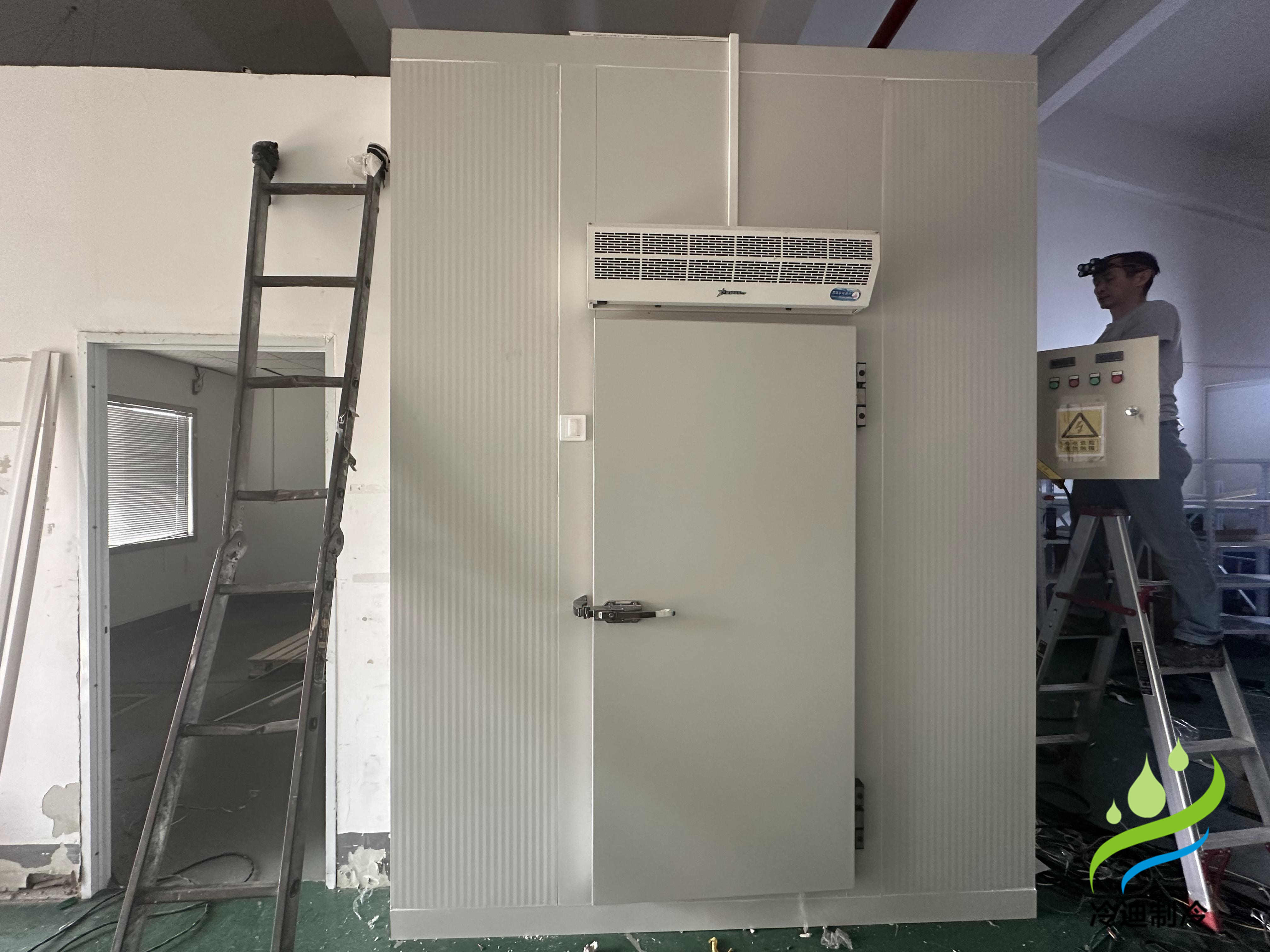 小型醫(yī)藥冷庫多少錢？2025年合規(guī)建造價格對照表