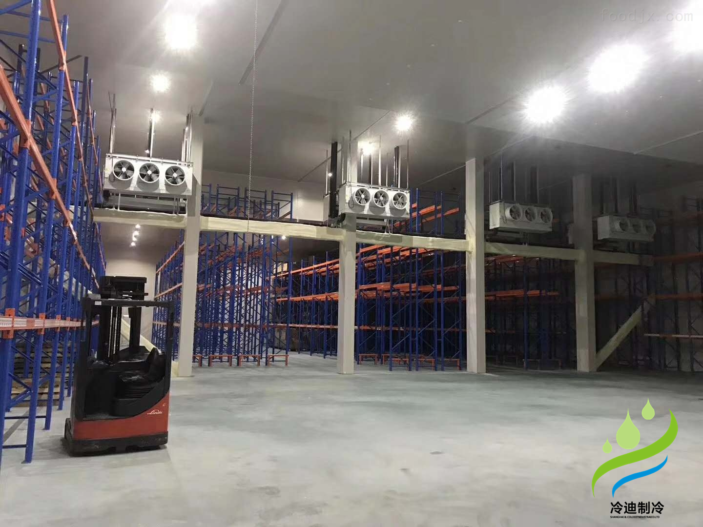 安裝一個100平米商品恒溫庫造價多少錢？